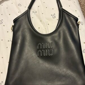 Miu Miu Black Leather Logo Tote - price firm